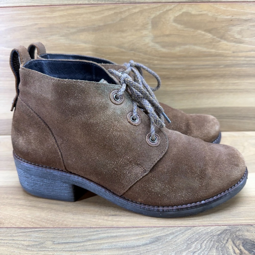 NAOT Love Chukka Boot Womens 9 9.5 EU 40 Brown Suede Everyday Fall Comfort Walk